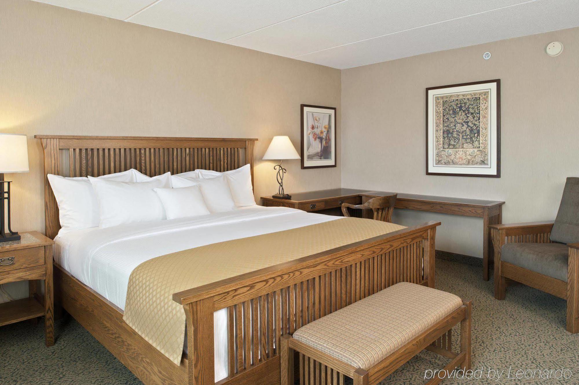 Doubletree By Hilton Libertyville-Mundelein Стая снимка