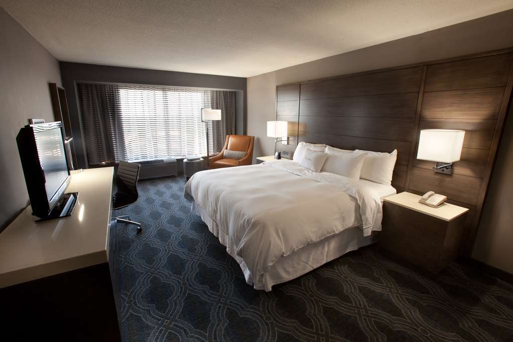 Doubletree By Hilton Libertyville-Mundelein Стая снимка